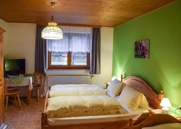 Gasthof Gruber فندق